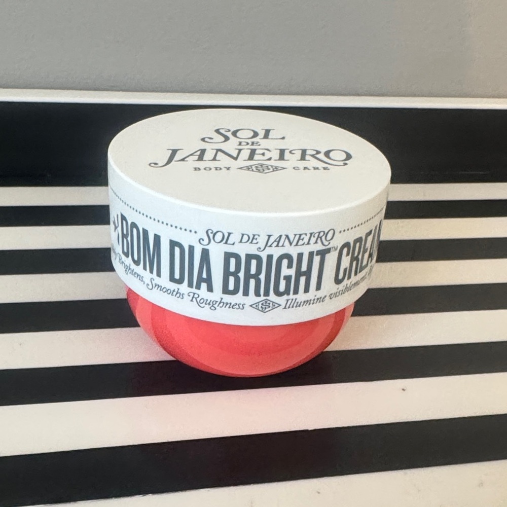 Bom Dia Bright Cream